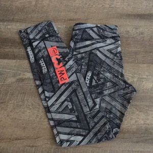 Reebok women playdry legging